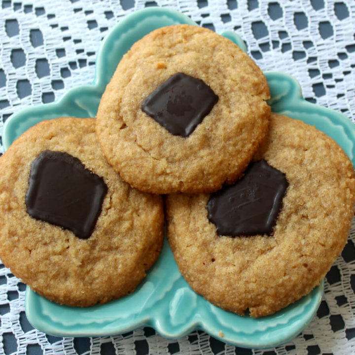 Peanut Butter Blossoms Keto1
