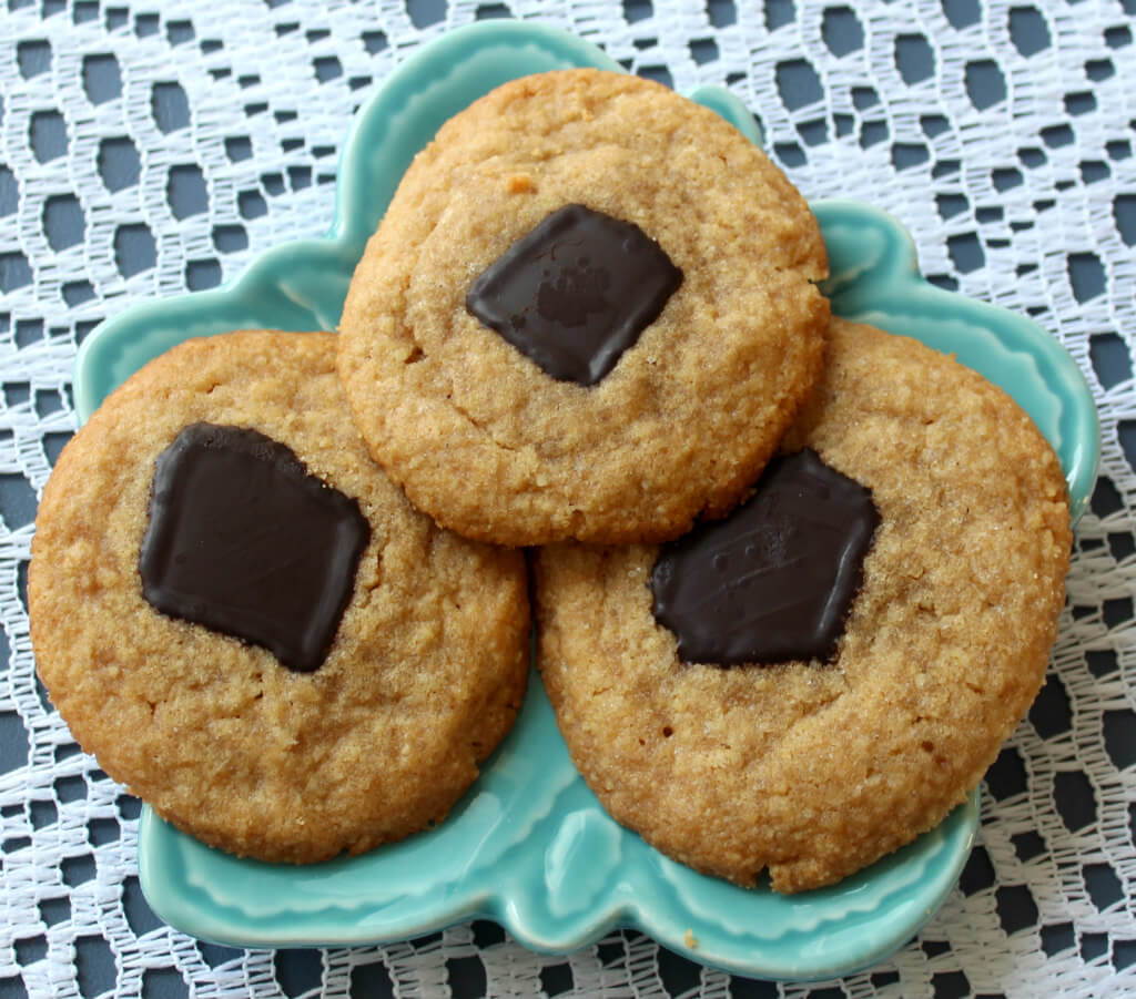 Peanut Butter Blossoms Keto1