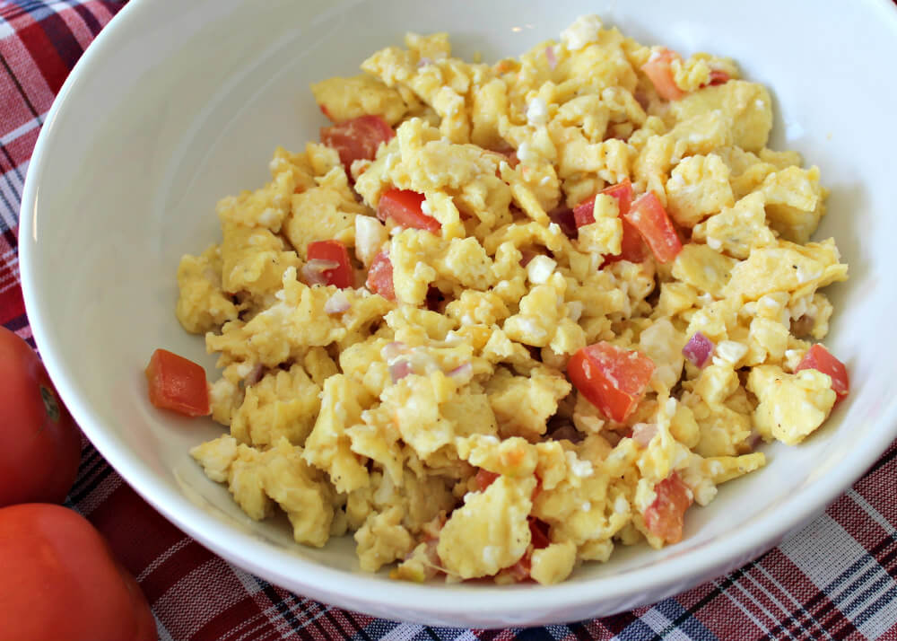 Keto Mediterranean Scrambled Eggs4