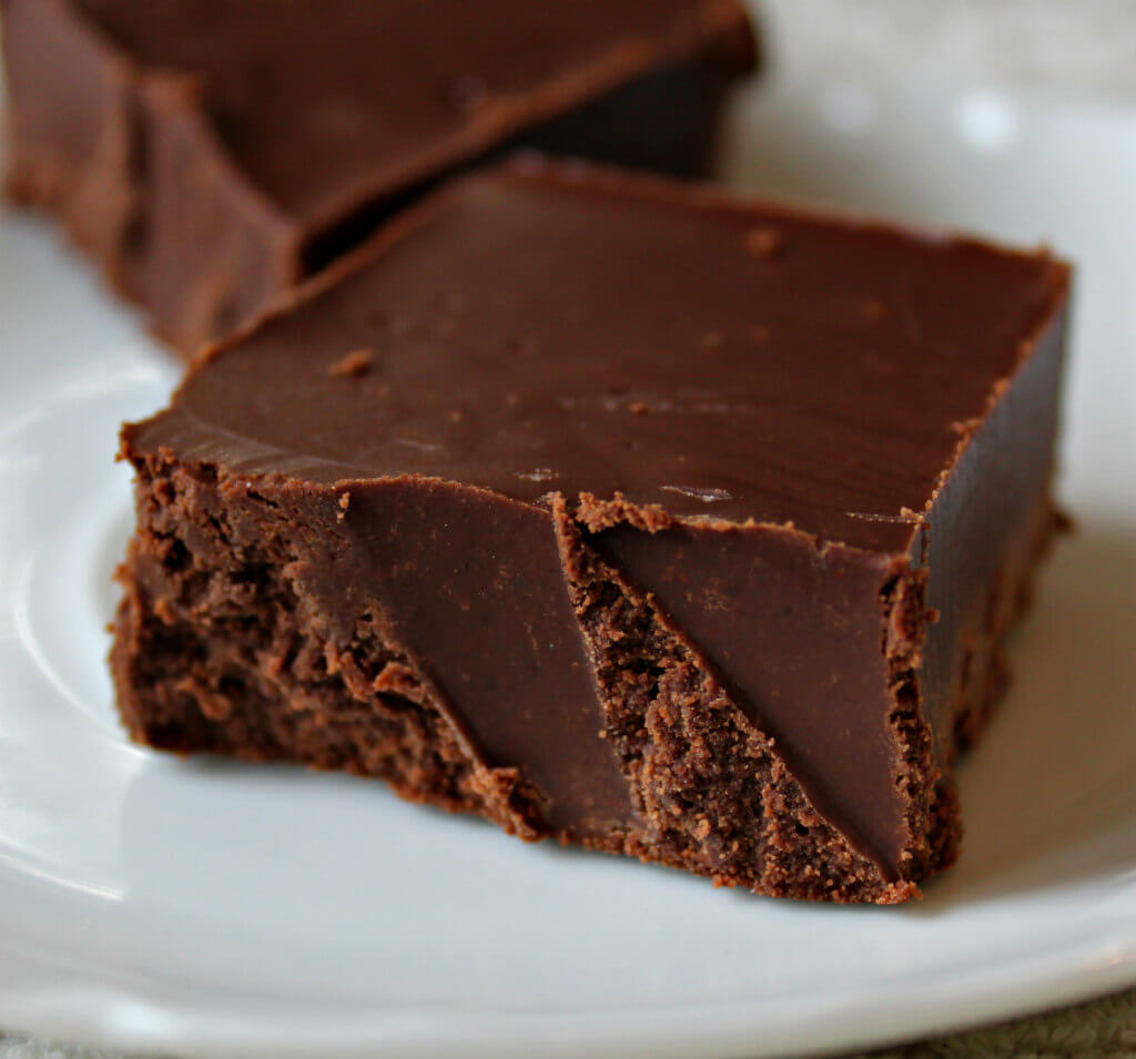 Keto Chocolate Almond Butter Fudge1