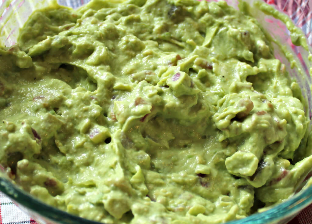 Creamy Keto BLT Guacamole4