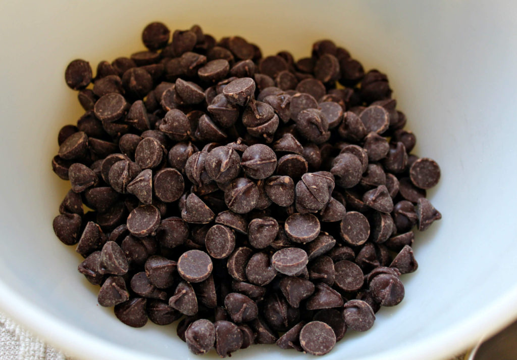 Keto No-Bake Chocolate Coconut Bites2