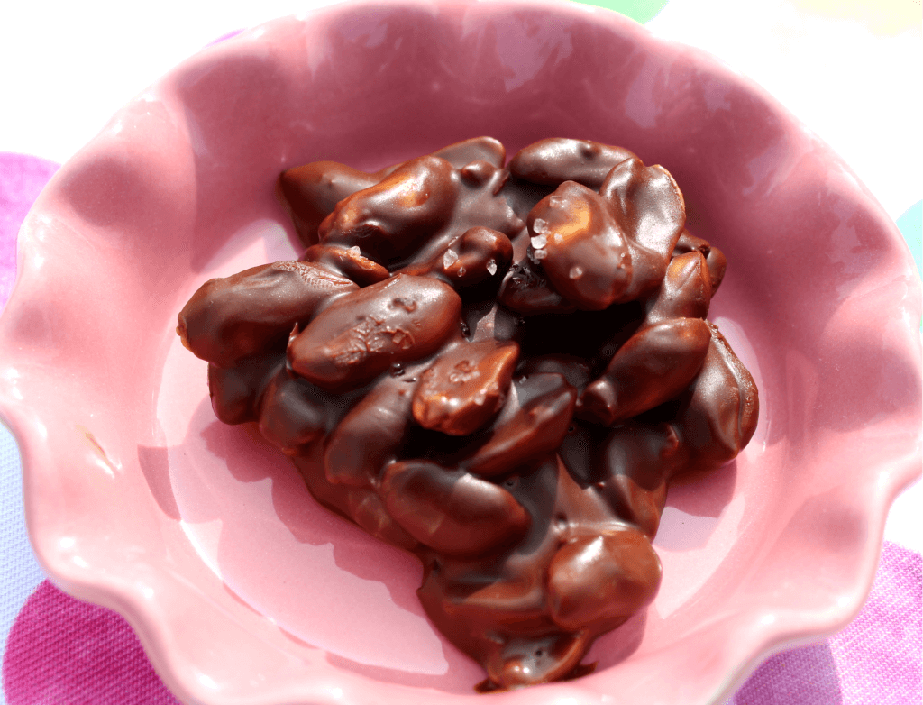 Chocolate Peanut Keto Clusters5