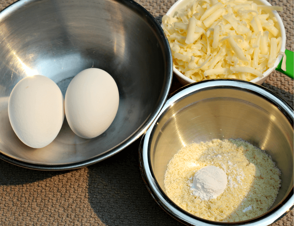 Mini Pepperoni Pizza Keto Chaffles3