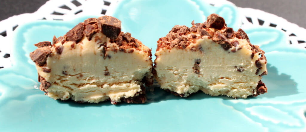 Peanut Butter Chocolate Keto Bites1