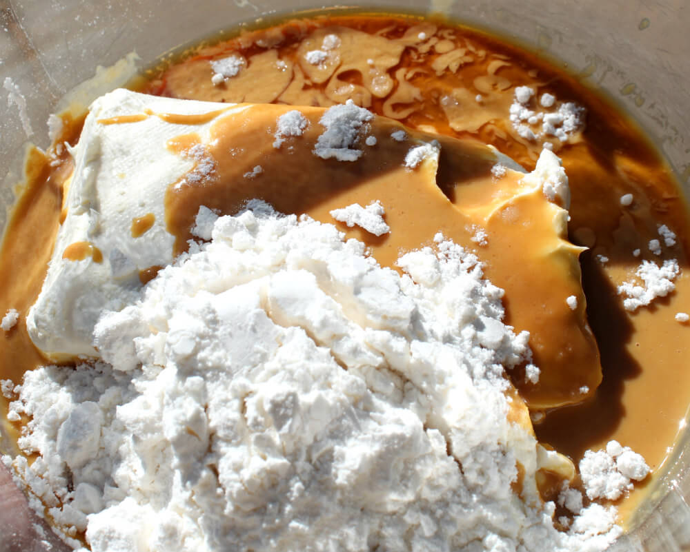 Peanut Butter Chocolate Keto Bites2