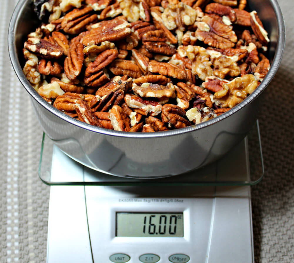 Pumpkin Pie Spiced Keto Candied Nuts2