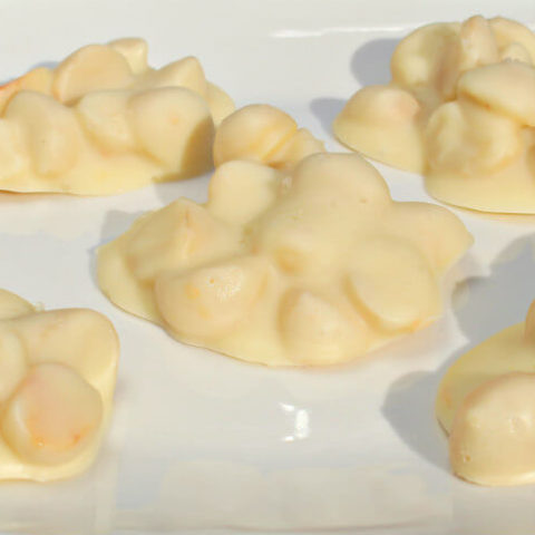 White Macadamia Keto Clusters1