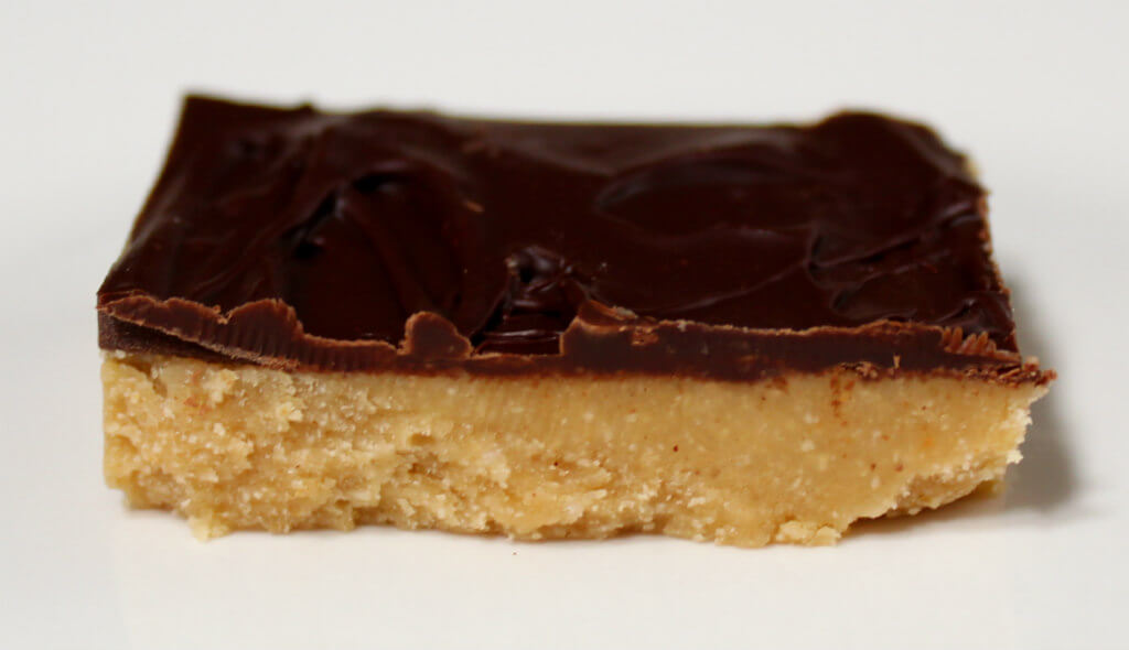 Keto No-Bake Peanut Butter Chocolate Bars5