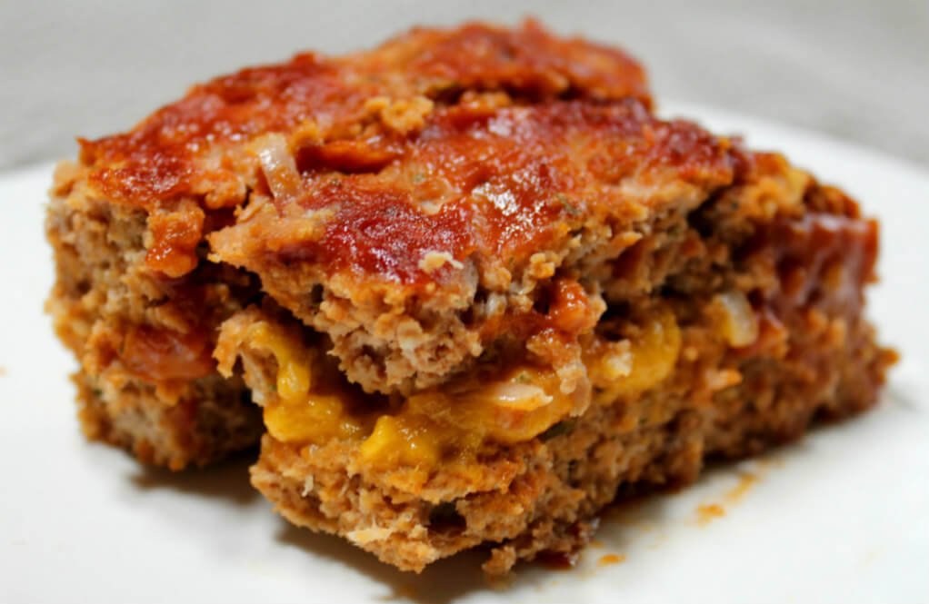 Keto Cheese Stuffed Turkey Meatloaf1