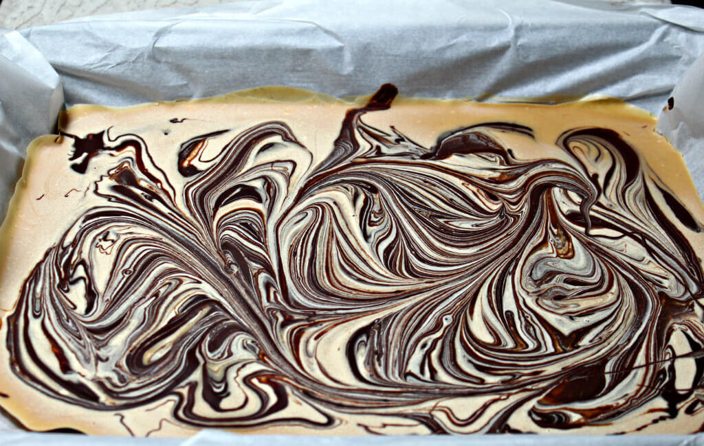 Keto Chocolate Peanut Butter Bark3