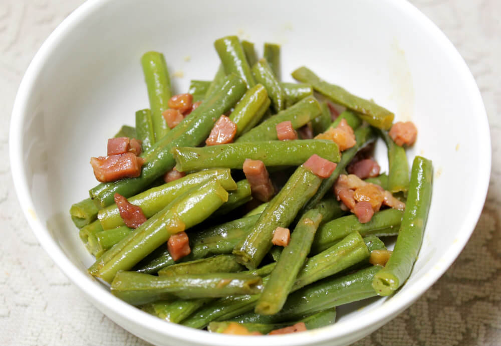 Keto Christmas Green Beans with Prosciutto6