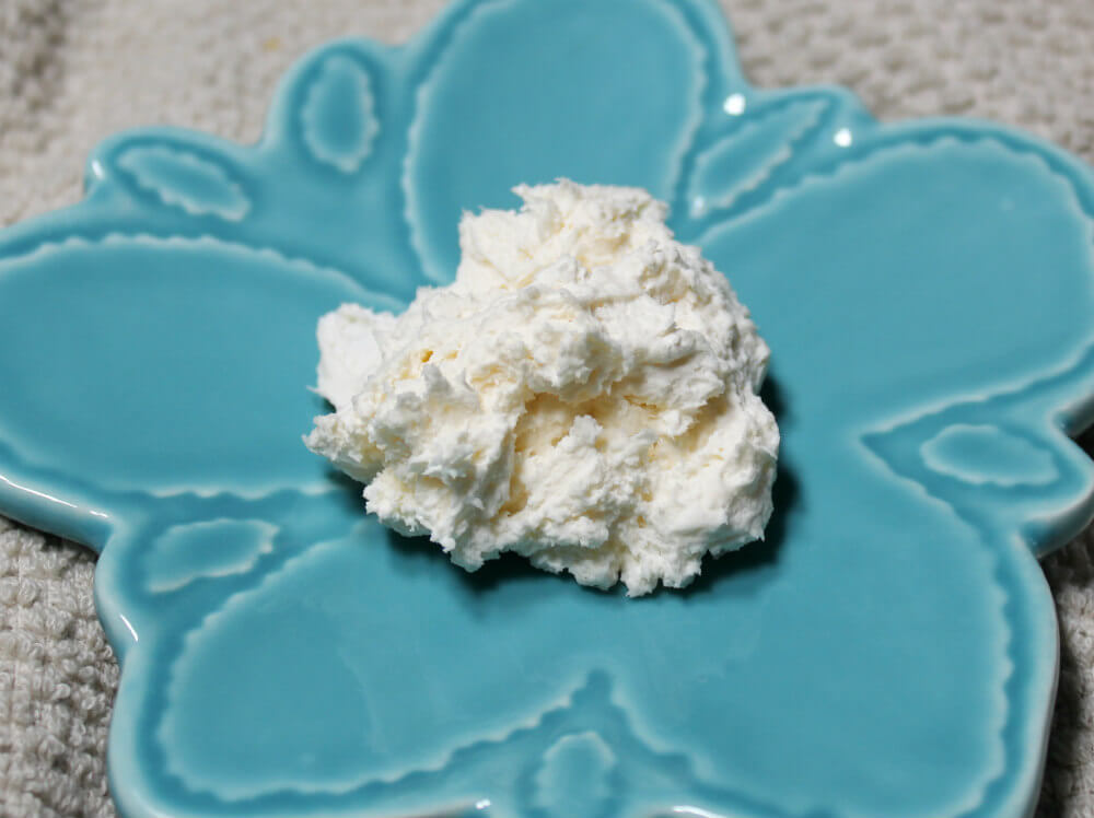 Keto Frozen Cream Cheese Bites5