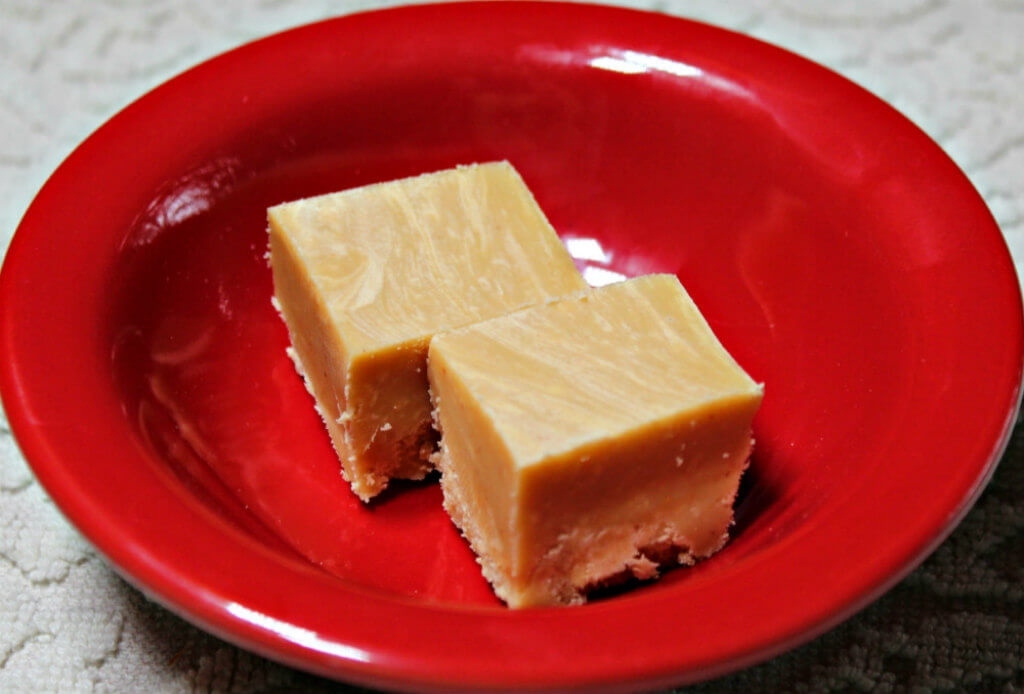 White Chocolate Peanut Butter Keto Fudge1