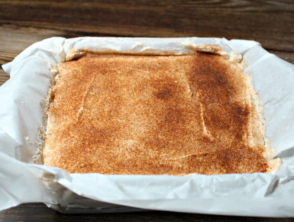 Keto Cinnamon Sugar Cheesecake Bars11