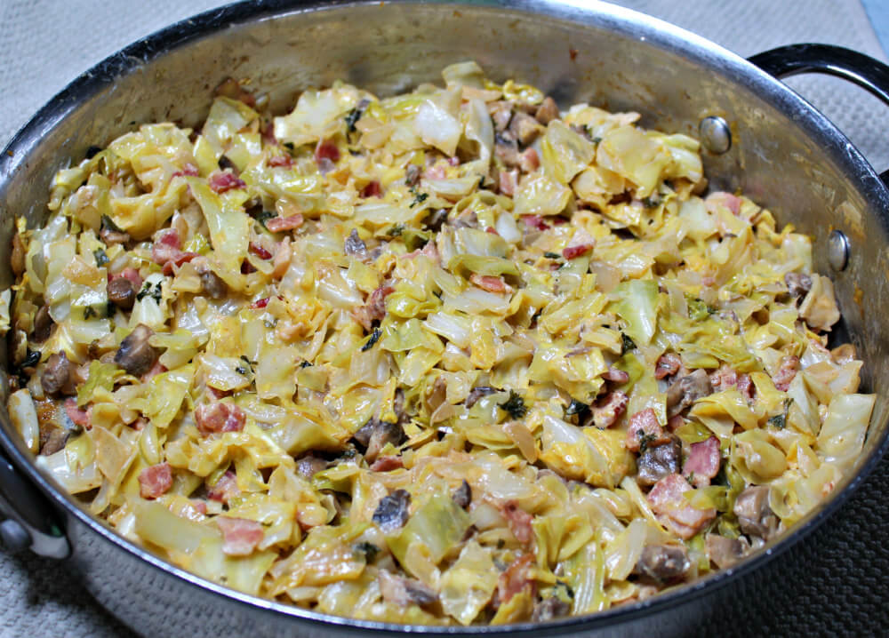 Keto Creamy Cabbage with Bacon and Mushrooms9