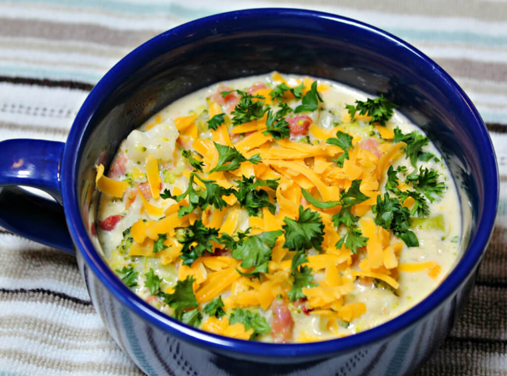 Keto Creamy Ham and Vegetable Soup1