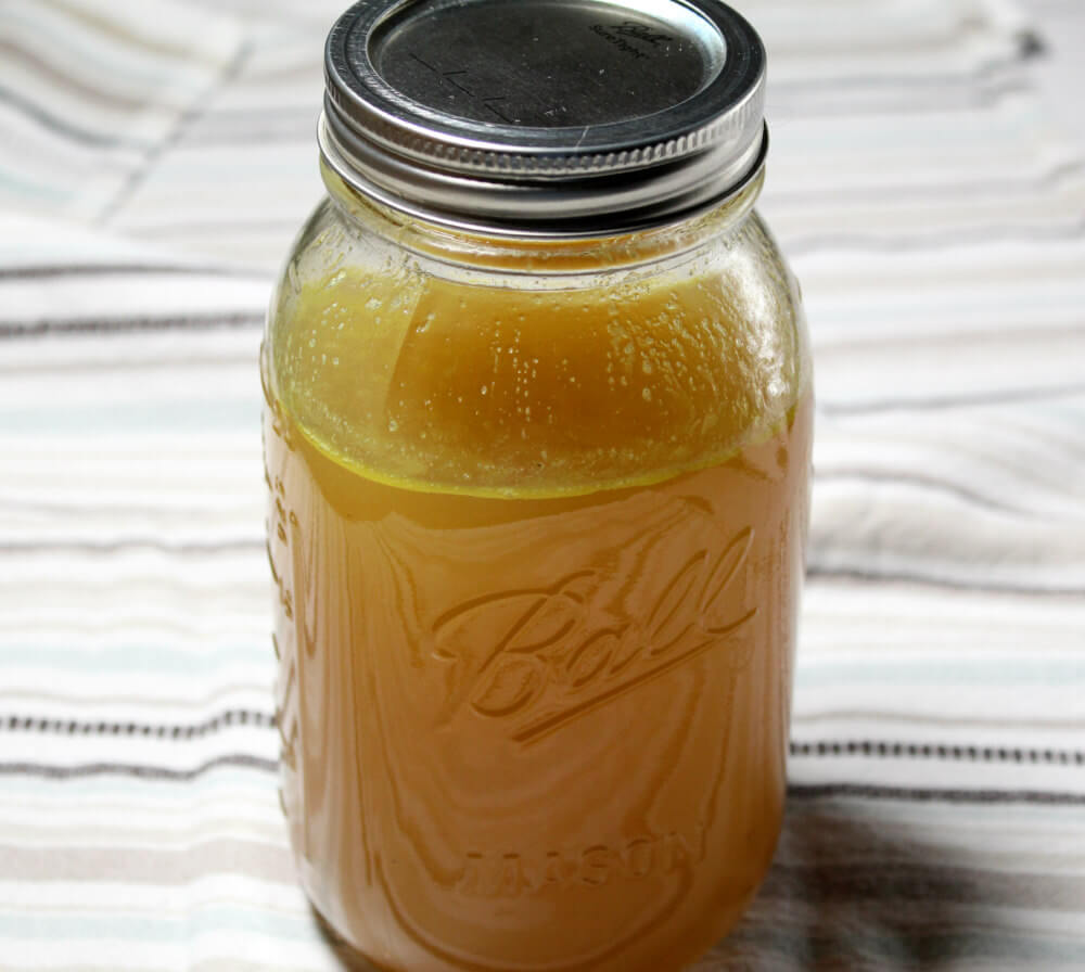 Keto Instant Pot Chicken Bone Broth4