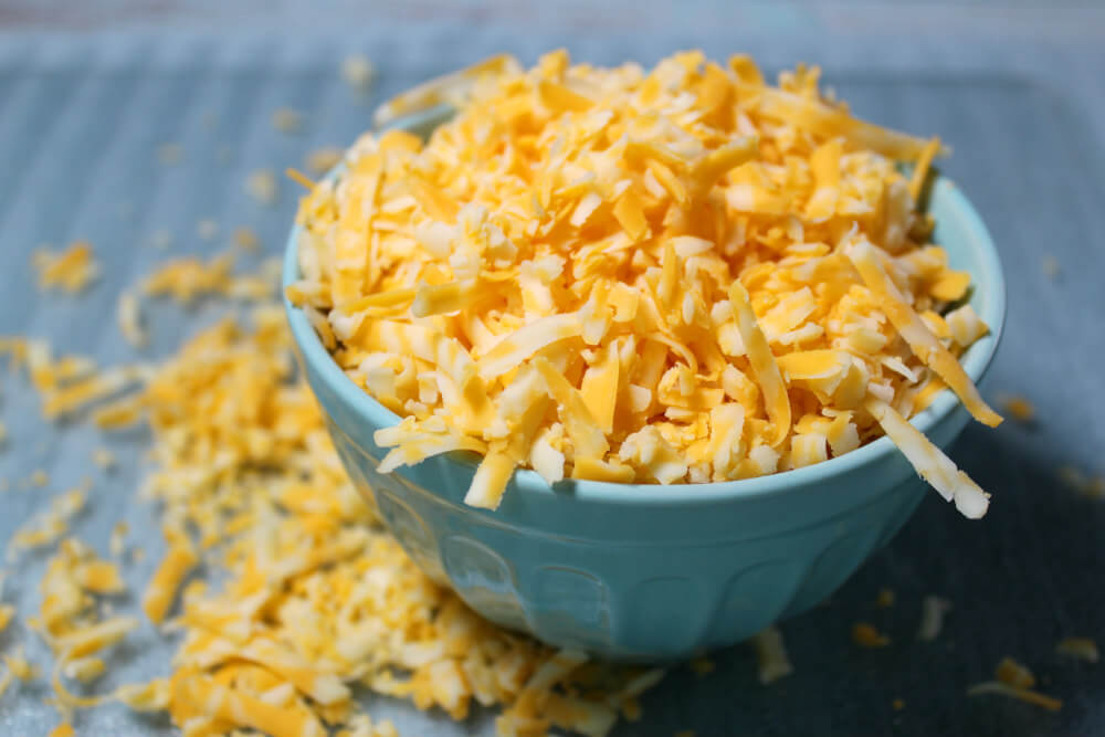 Keto Cream Cheese Mascarpone Cheese Ball3