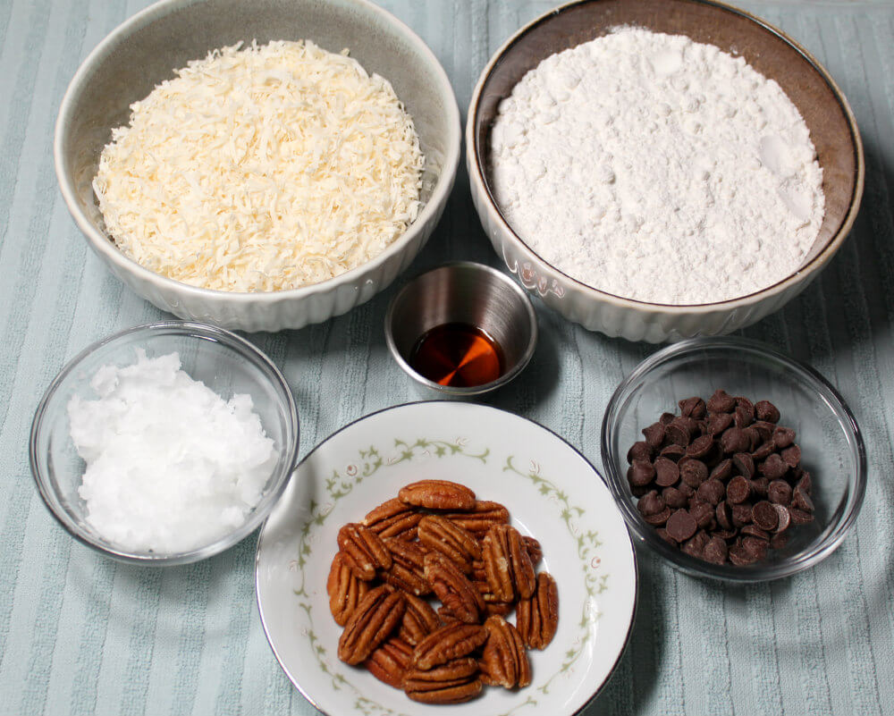 Coconut Pecan Keto Treats2