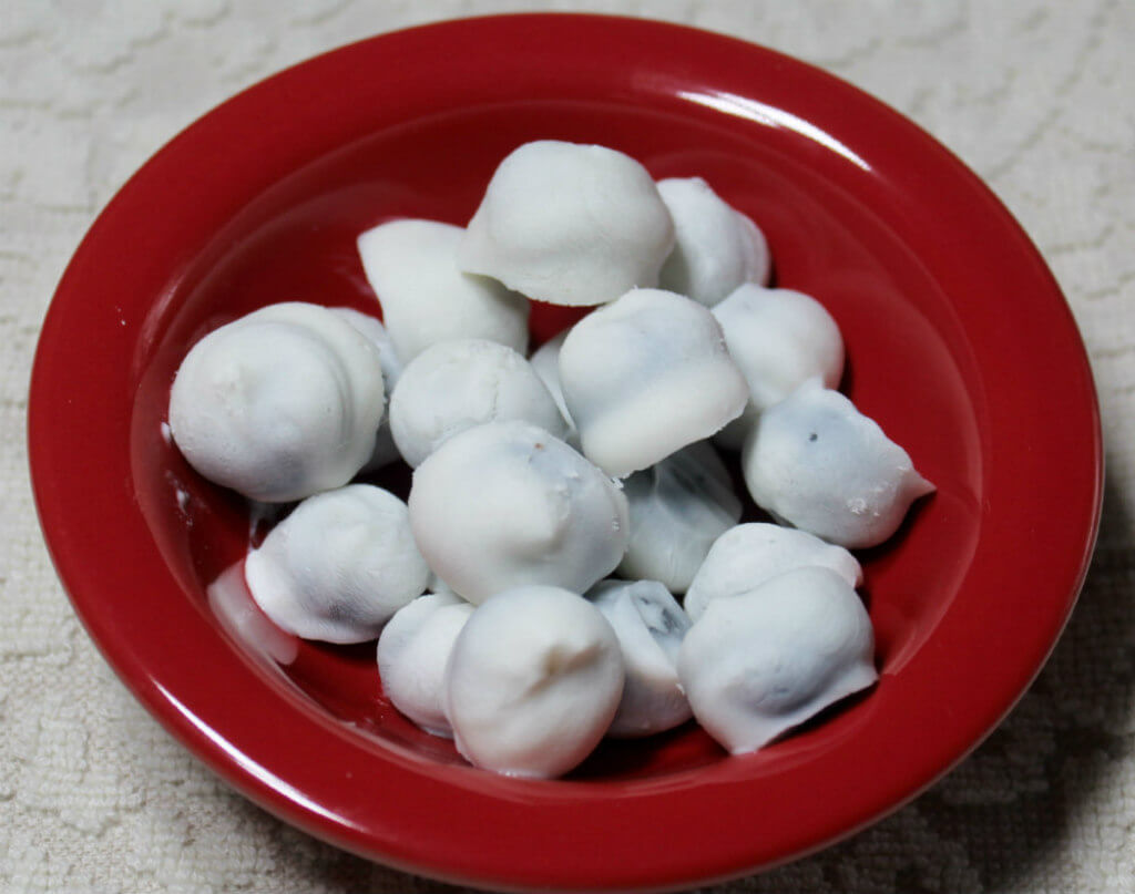 Frozen Keto Yogurt Covered Blueberries1