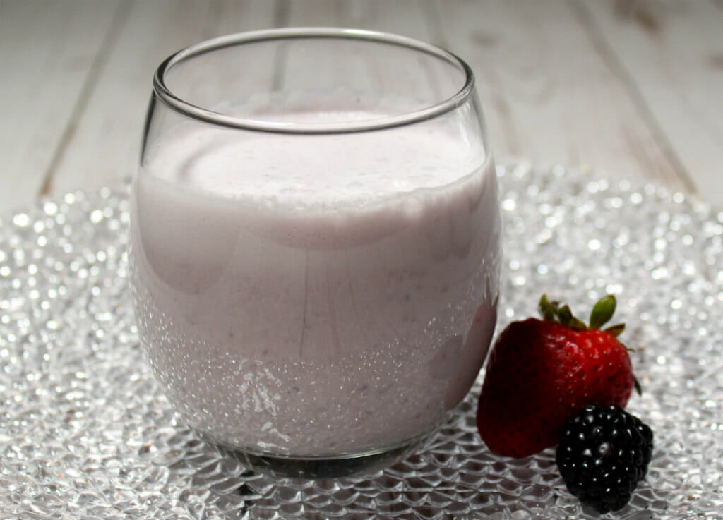 Blackberry Strawberry Keto Smoothie1