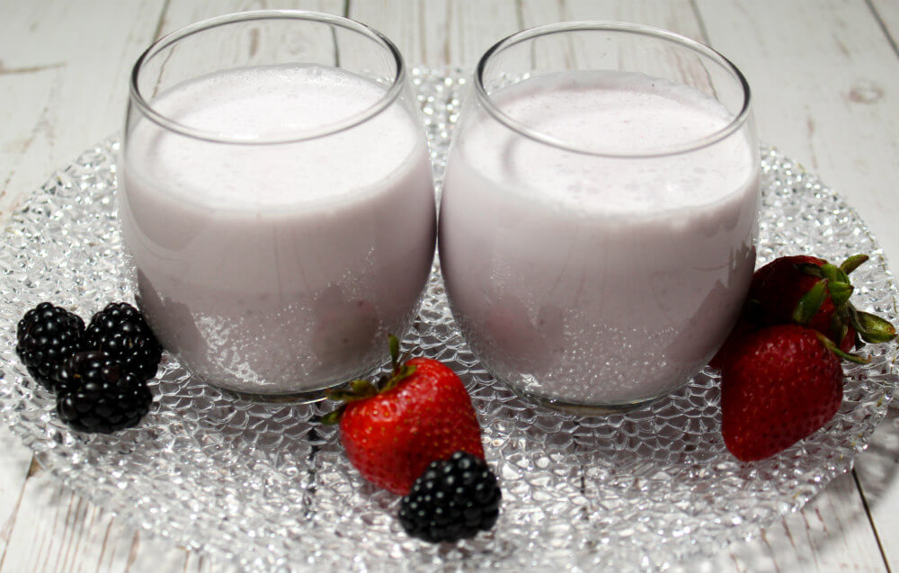 Blackberry Strawberry Keto Smoothie5