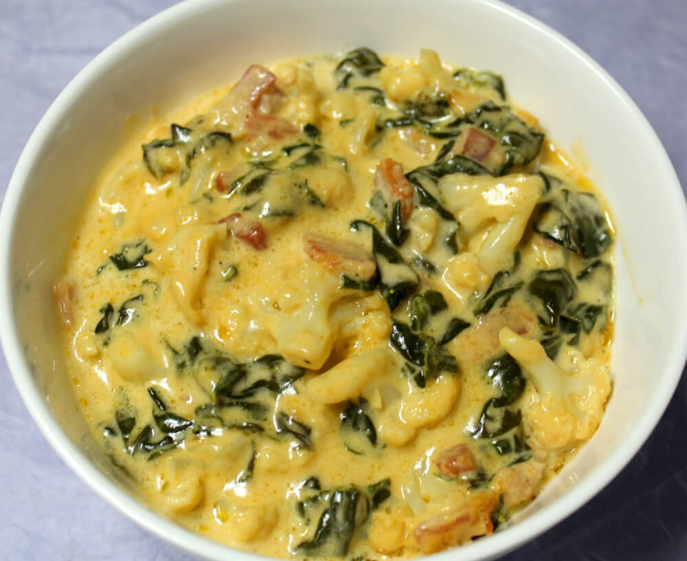 Keto Cauliflower Florentine Mac & Cheese8