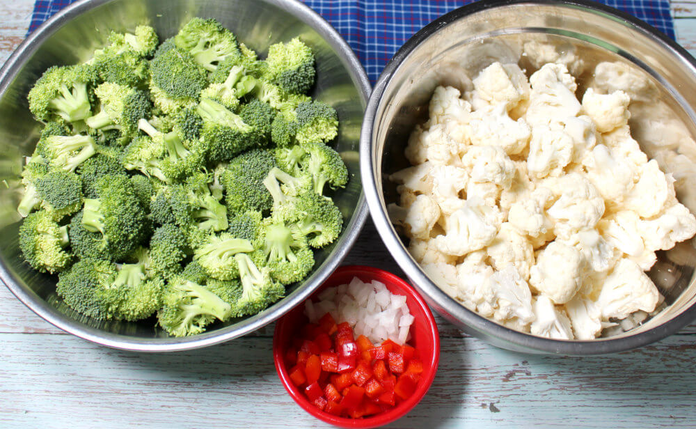 Keto Broccoli and Cauliflower Dill Pickle Salad3