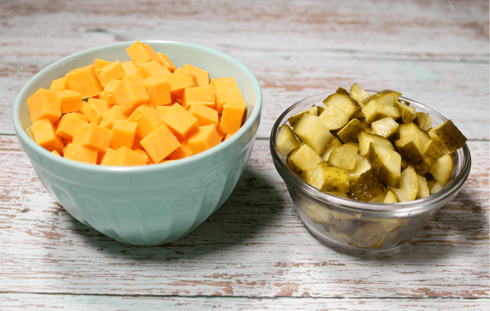 Keto Broccoli and Cauliflower Dill Pickle Salad4