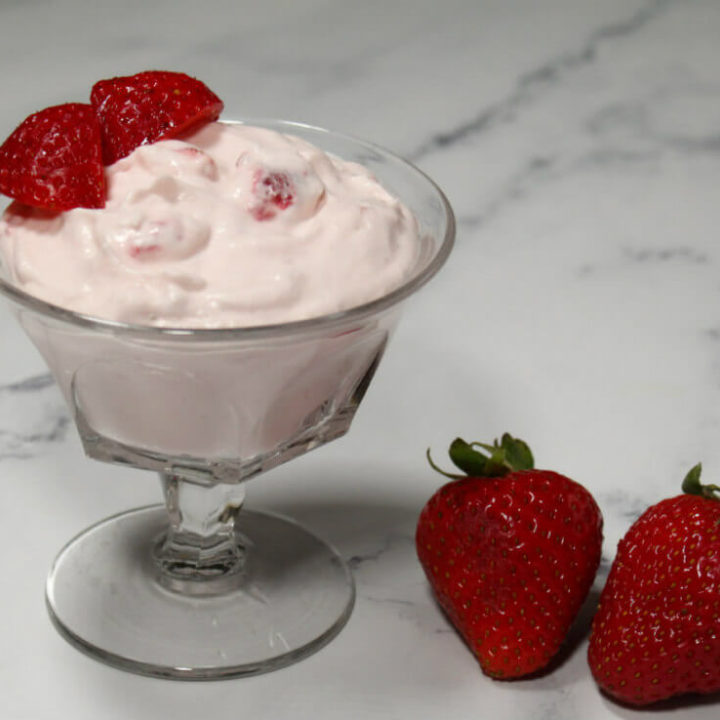 Strawberry Keto Mousse1