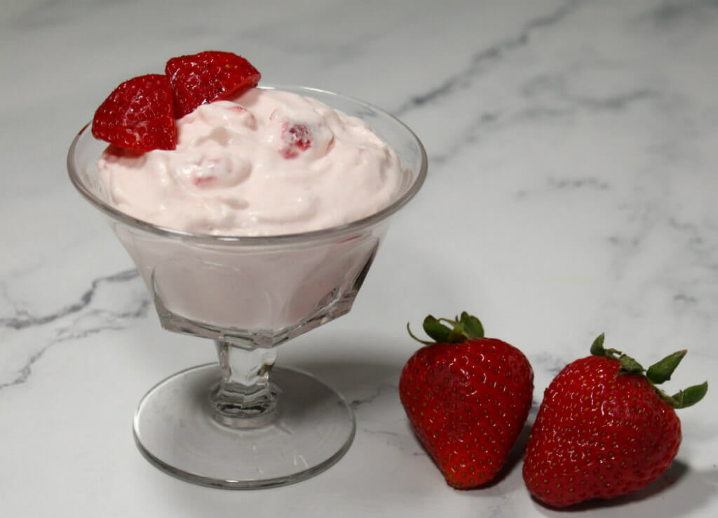 Strawberry Keto Mousse1