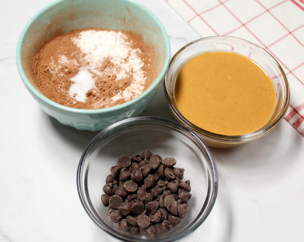 Chocolate Peanut Butter Keto Smoothie3