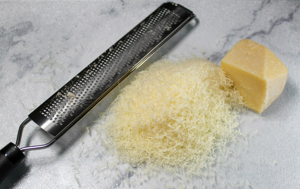 Keto Mushrooms in a Sour Cream Sauce4