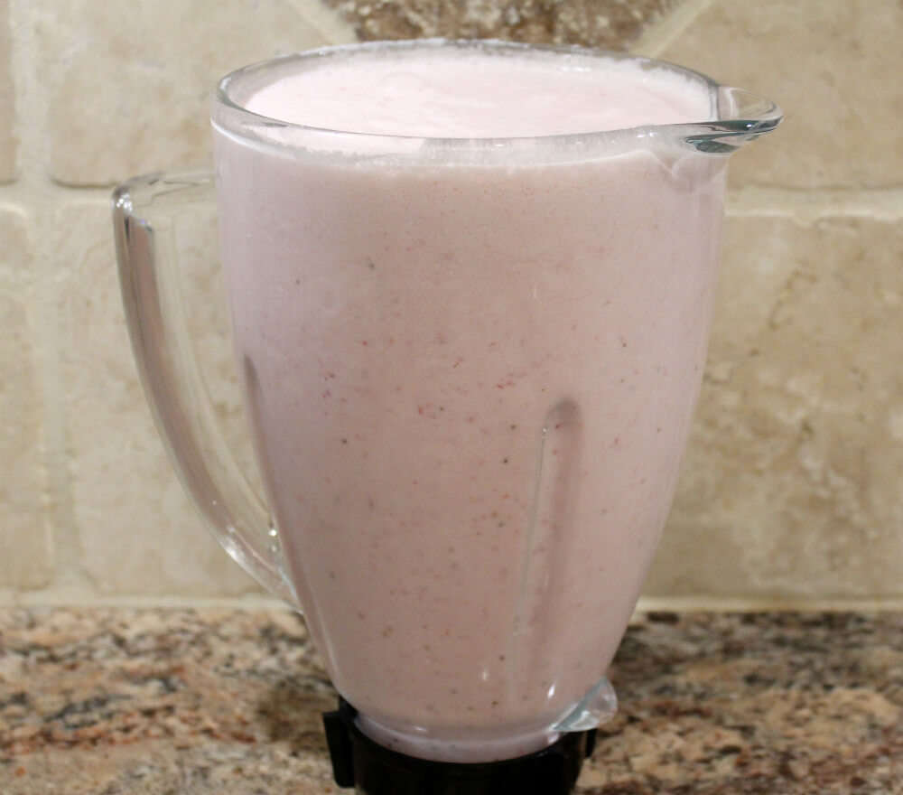 Strawberry Keto Smoothie4