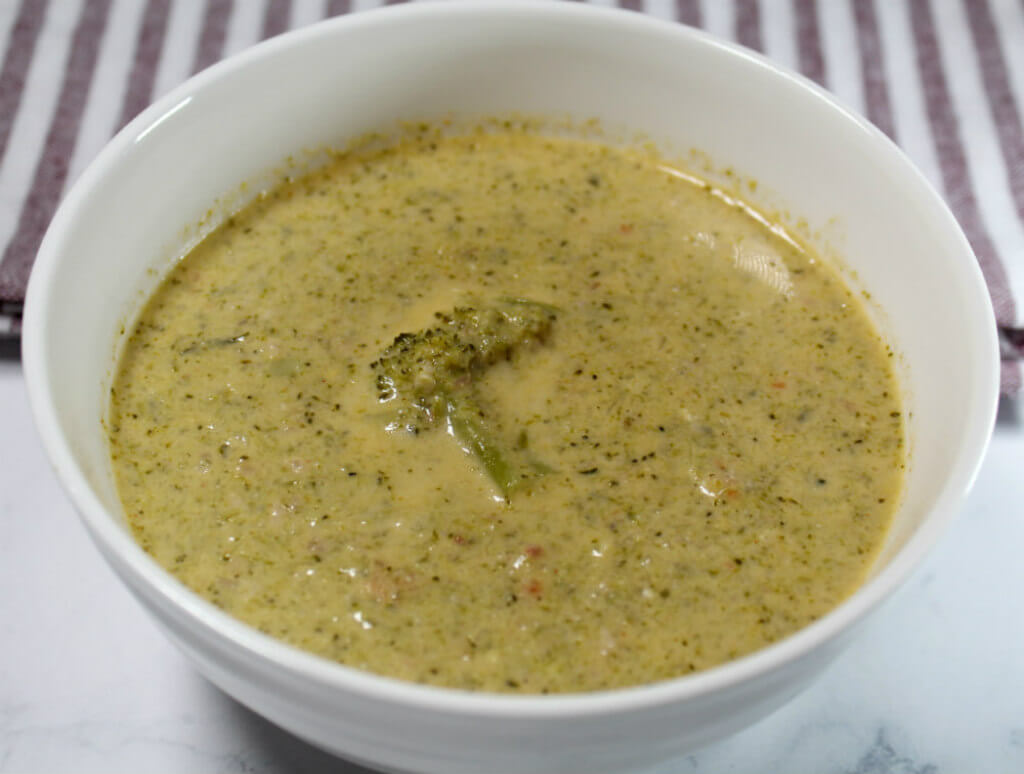 Low Carb Creamy Broccoli Asparagus Soup1