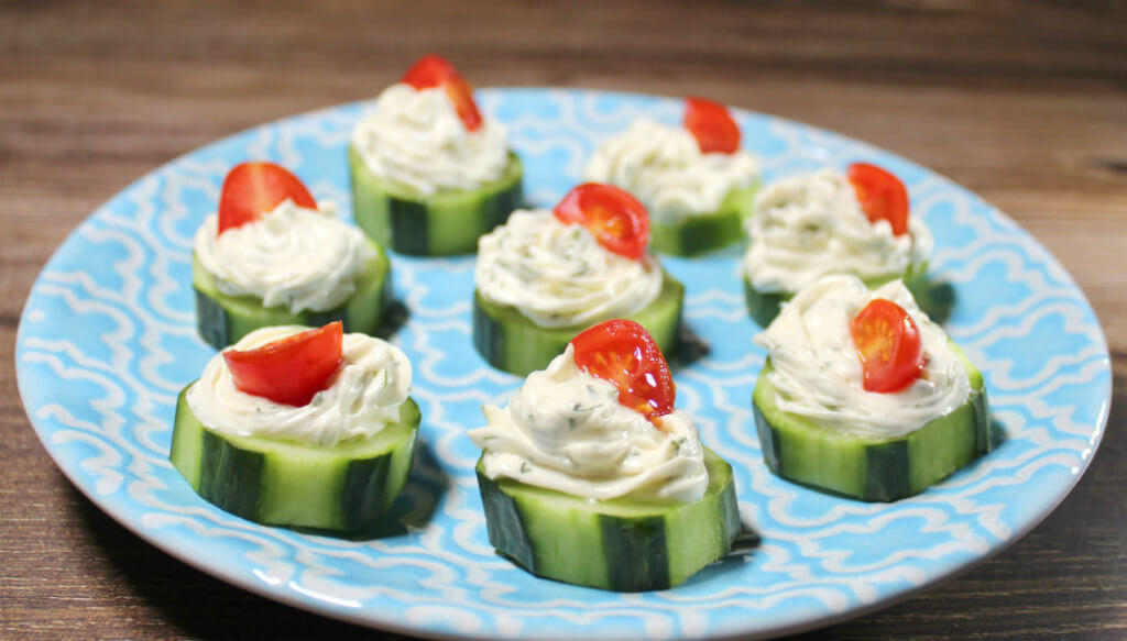 Low-Carb Dilly Cucumber Rounds1