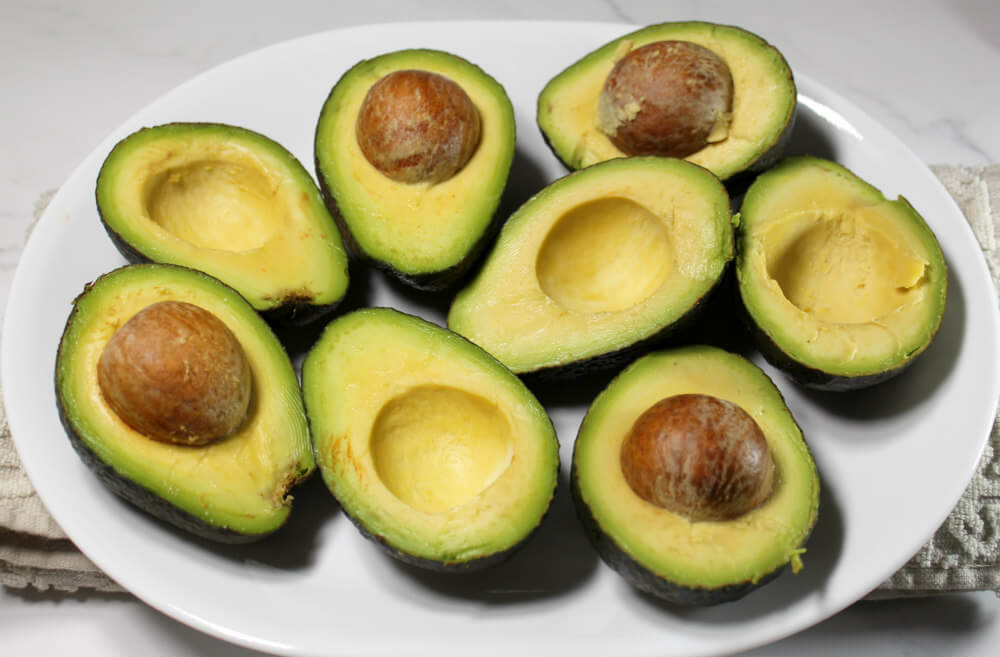 Mom's Quick & Easy Creamy Guacamole3