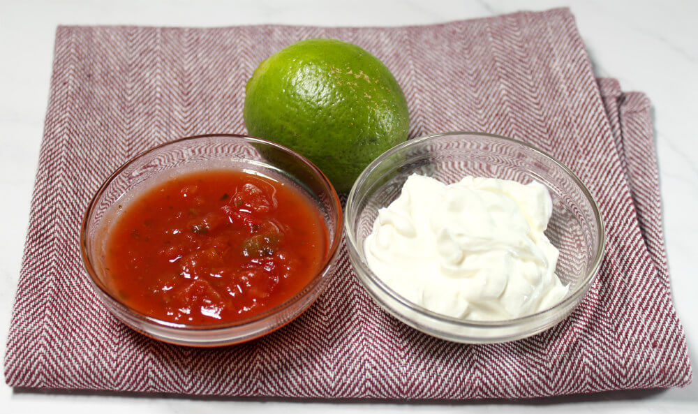 Mom's Quick & Easy Creamy Guacamole4