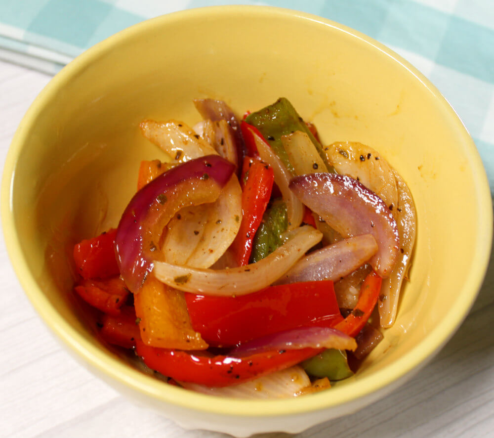 Easy Low-Carb Grilled Peppers and Onions4