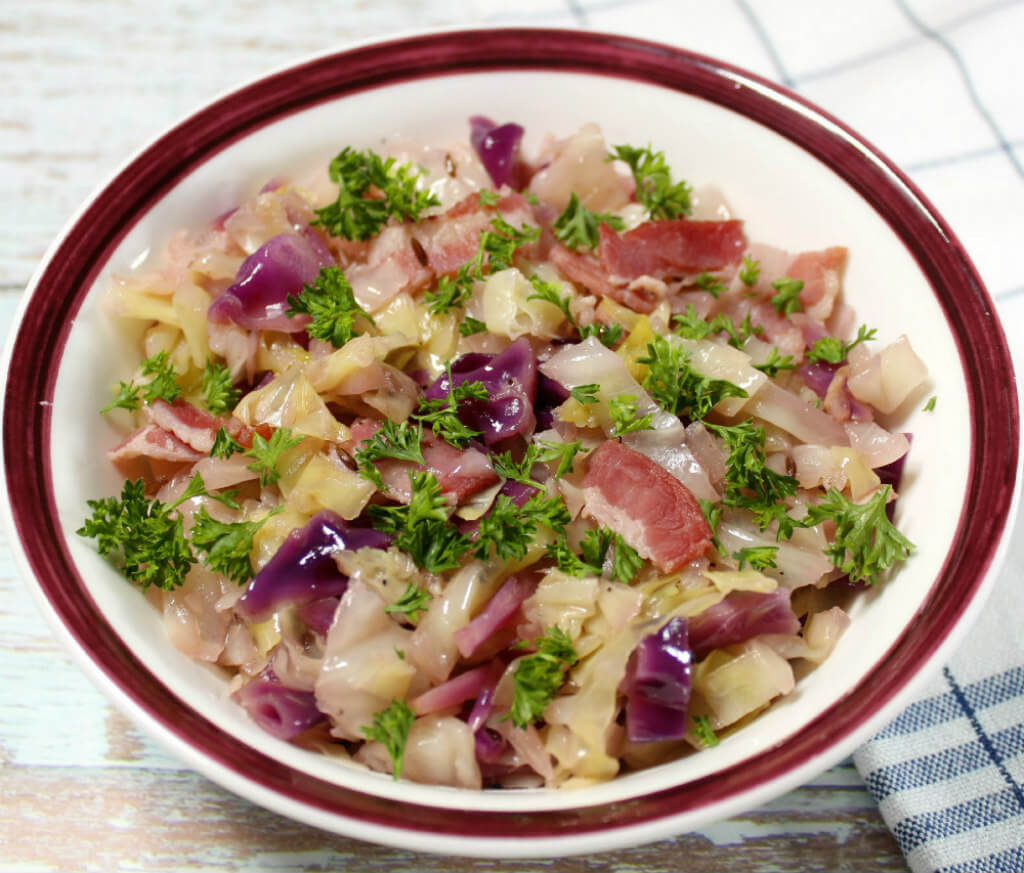 Braised Keto Cabbage with Bacon1