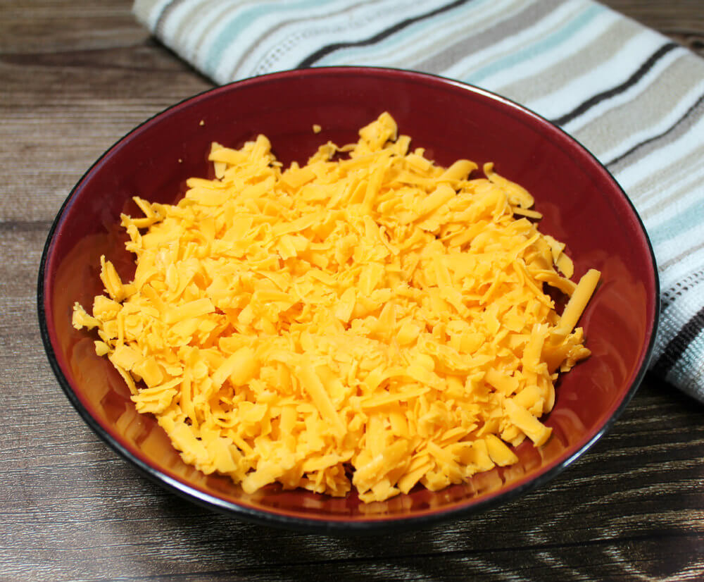 Low-Carb Buffalo Chicken Cheese Ball3