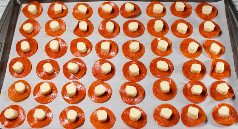 Keto Dad's Pepperoni Cheese Bites3