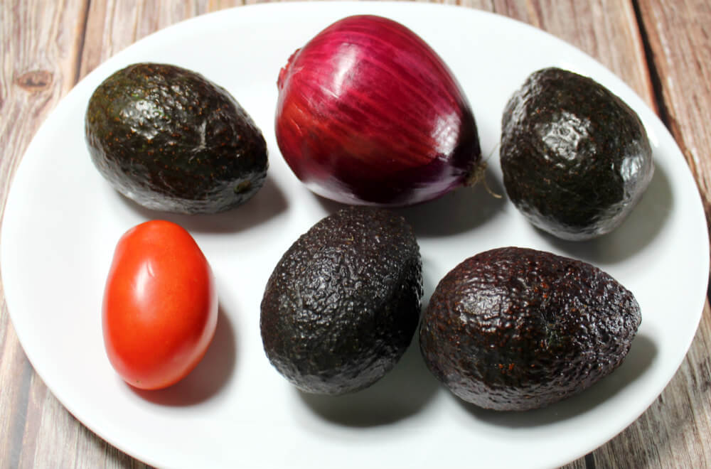 Everything Bagel Guac2