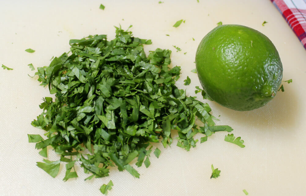 Everything Bagel Guac4