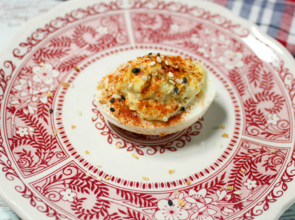 Keto Everything Bagel Deviled Eggs1