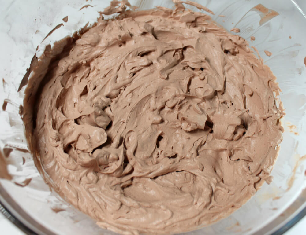 Chocolate Keto Whipped Cream Dessert3