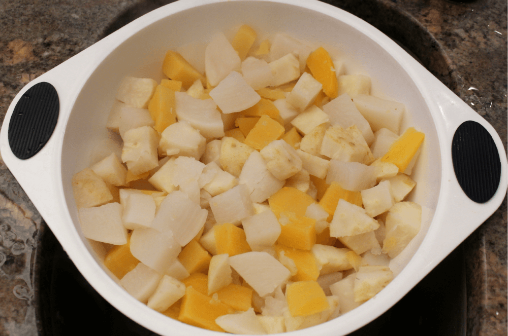 Low-Carb Triple Root Vegetable Mash4