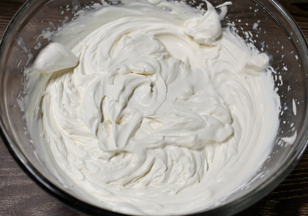 Raspberry Strawberry Keto Cheesecake Smoothie5