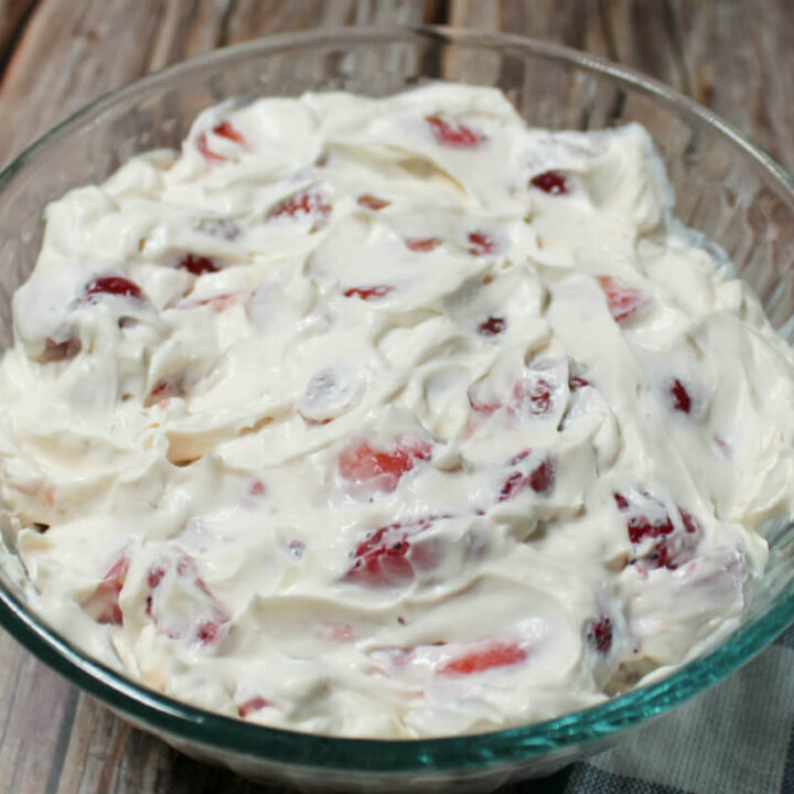 Strawberry Keto Cheesecake Salad1